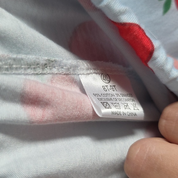 Apple Print Shorts For Back To School Size 8t-9t - Picture 3 of 4